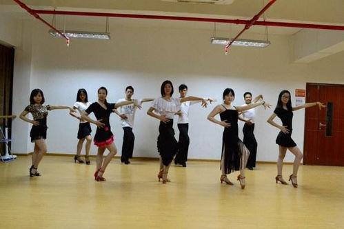 郭健成人舞蹈视频大全,舞动人生，尽享舞蹈魅力